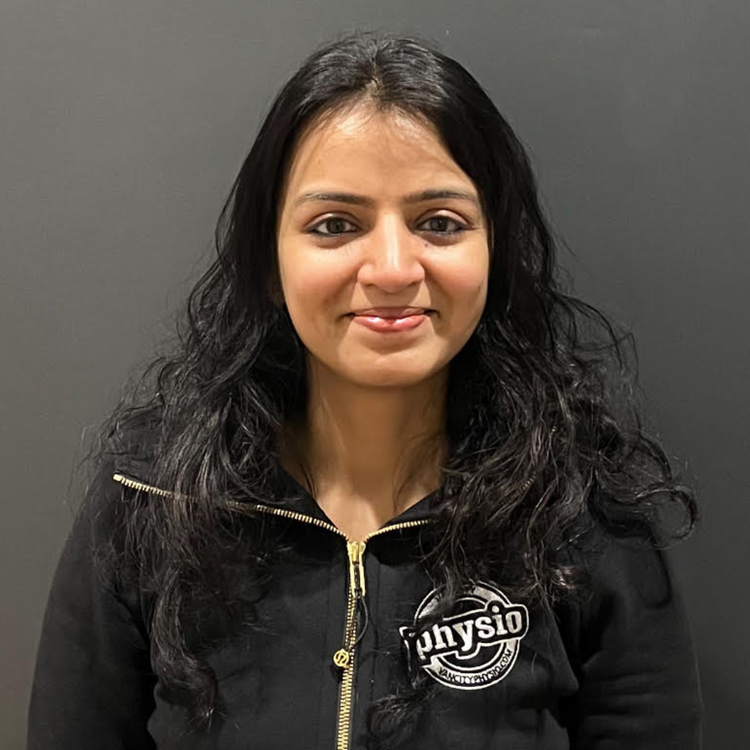 Raahat Irfan physiotherapist at Vancity Physio