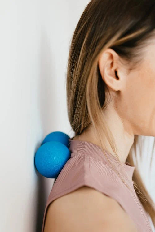 Unlocking a Frozen Shoulder with VanCity Physio:  5 Effective Exercises You Can Try